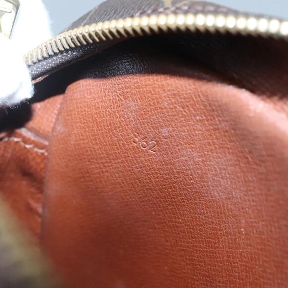 LOUIS VUITTON Monogram Compiegne 23 Clutch Bag M51847 LV Auth - Picture 5 of 16